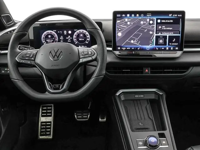 Volkswagen T-Roc R-Line First Edition 1.5 eTSI 150 PK 7 versn. DSG · Assistance Pakket · Black Style...