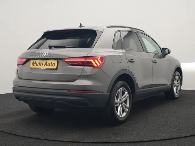 Audi Q3 45 TFSI e S edition PHEV 245pk Dealer O.H. | Adaptive Cruise | Camera | Matrix LED | Sonos A...