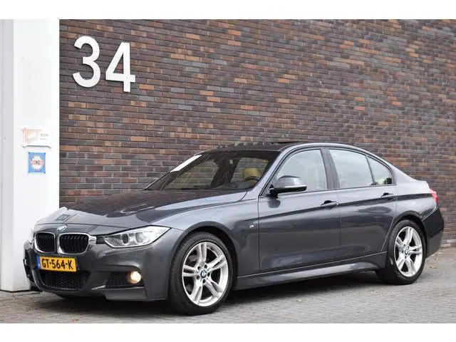 BMW 3-serie 316i M-SPORT ECC PANODAK LEDER LMV