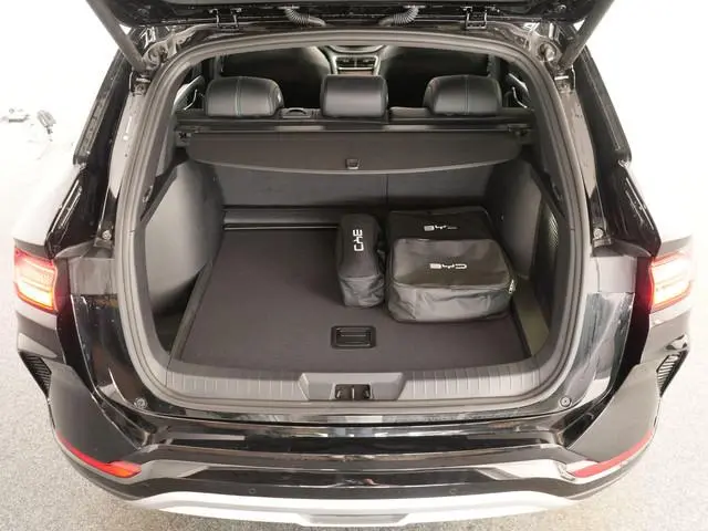 BYD SEAL U