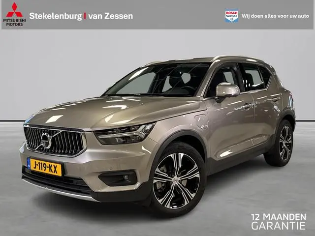 Volvo XC40 1.5 T5 Recharge Inscription | Leder | Panoramadak | Trekhaak | NL auto | Rijklaarprijs