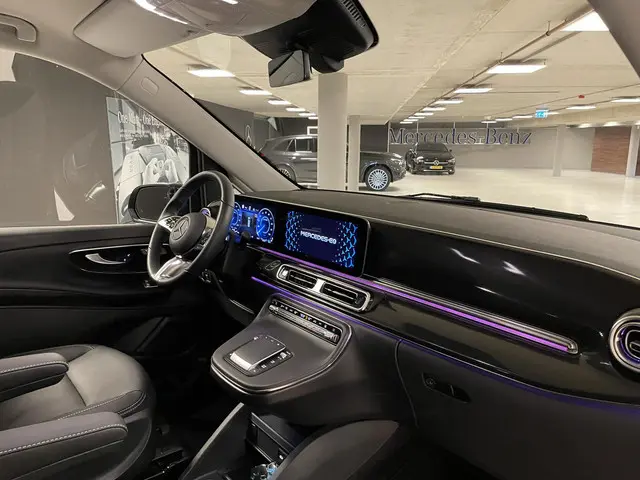 Mercedes-Benz EQV