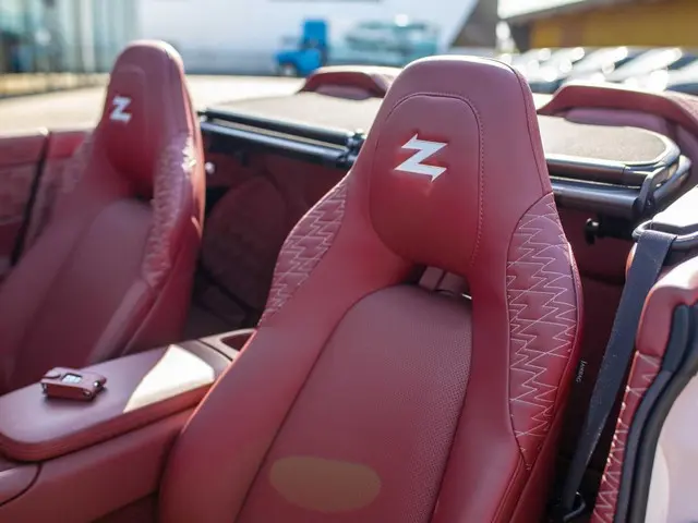 Aston Martin Vanquish Zagato Volante 6.0 V12 Touchtronic | Vierde en enige linksgestuurde prototype...