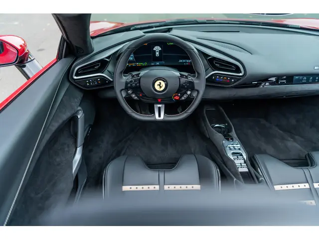 Ferrari 296
