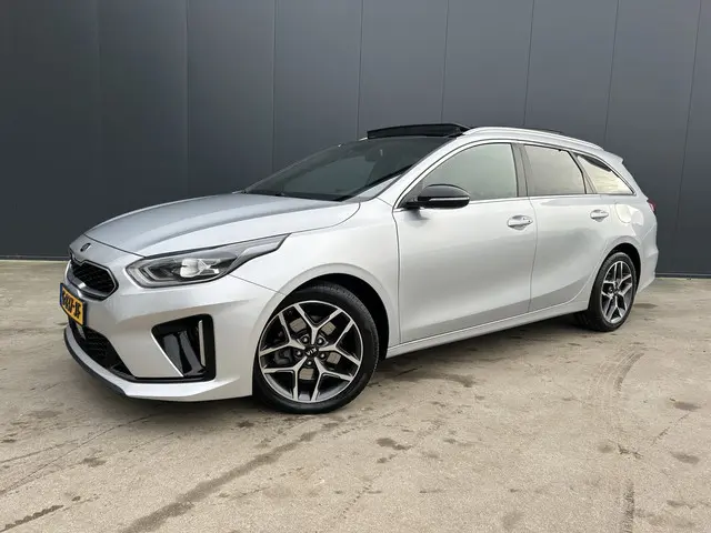 Kia Ceed Sportswagon 1.4 T-GDi GT-Line PANO DAK 1e EIGENAAR APPLE CARPLAY CAMERA ALCANTARA FULL LED...