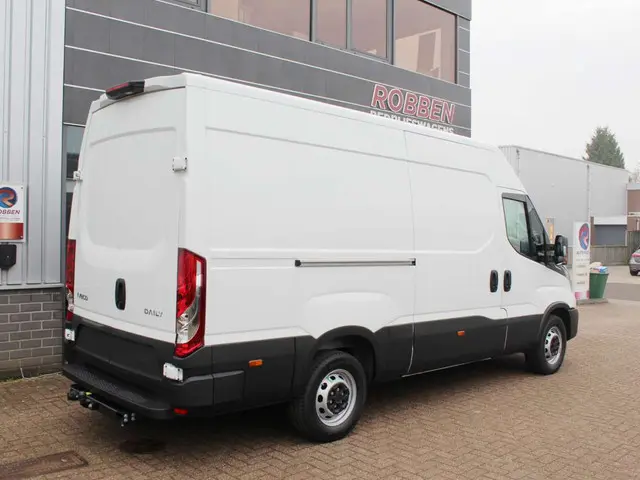 Iveco Daily 35S16 HA8 2.3 352L H2  Airco/Cruise/Nav/Cam Trekh.