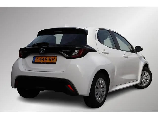 Toyota Yaris 1.5 Hybrid Active , Apple Carplay & Android Auto, Parkeercamera, Navigatie, Adaptieve C...