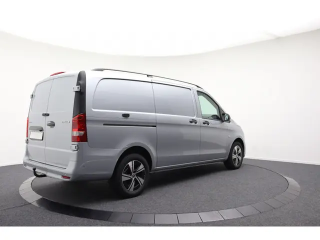 Mercedes-Benz Vito 116CDI RWD select L2H1 | Trekhaak | Camera | Stoelverwarming