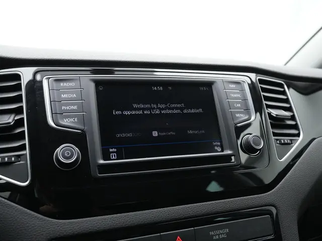 Volkswagen Golf Sportsvan