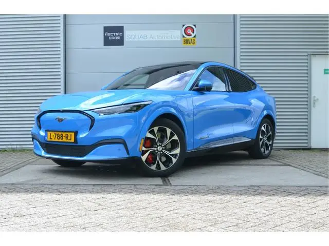 Ford Mustang Mach-E Extended First Edition AWD 98 kWh Pano, Leder, Alu enz