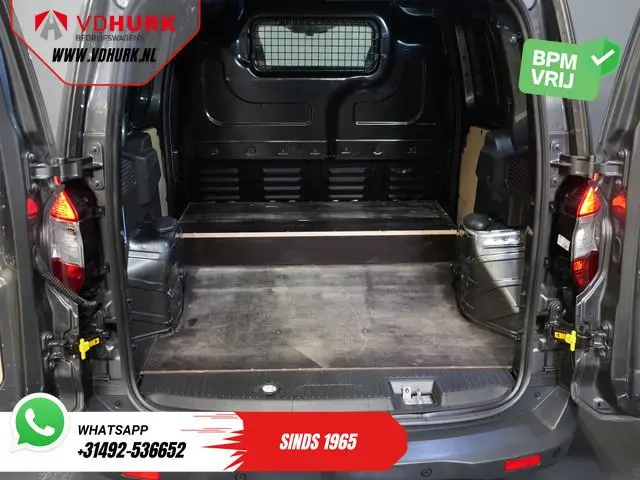Ford Transit Courier