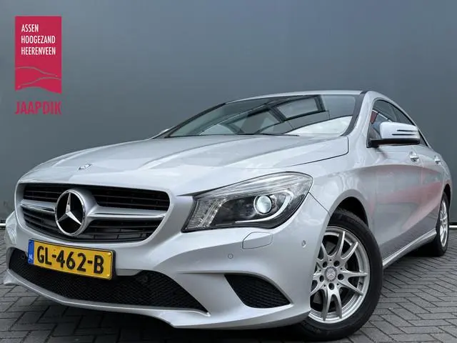 Mercedes-Benz CLA-klasse 180 INCL. 12 M GARANTIE + BEURT & APK | 2E EIGENAAR NAP | Z.G.A.N ALL SEASO...