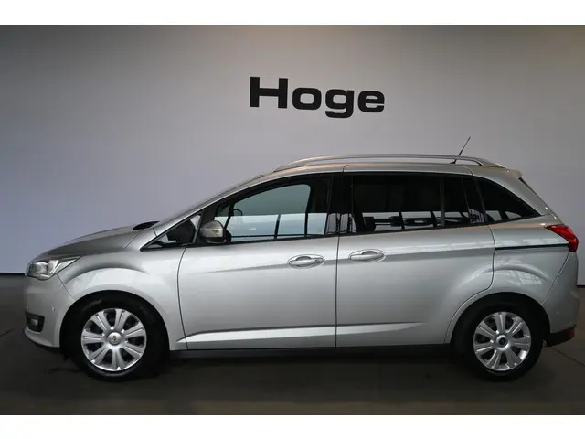 Ford Grand C-Max 1.0 Trend 7 Persoons Clima Navigatie LED Trekhaak Rijklaarprijs Inruil Mogelijk!