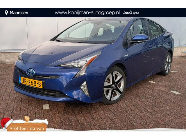 Toyota Prius 1.8 Executive |  Lage KM stand! | Steunhaak | Leren bekleding | Stoelverwarming | HUD | JBL Premium audio |