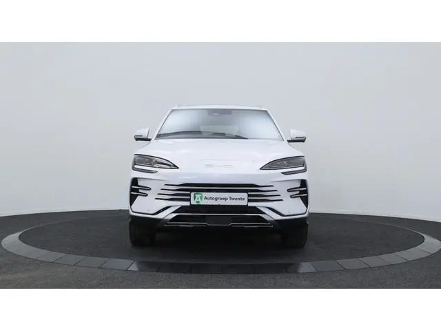 BYD SEAL U