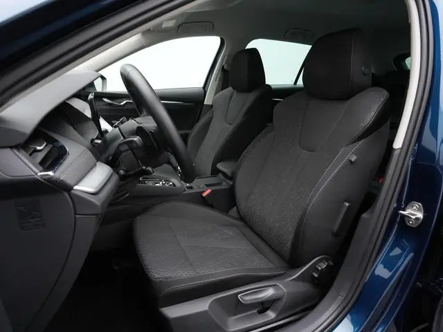 Skoda Octavia Combi 1.0 e-TSI 110 pk DSG Business Edition Plus | Adaptive Cruise | Elektrische achte...