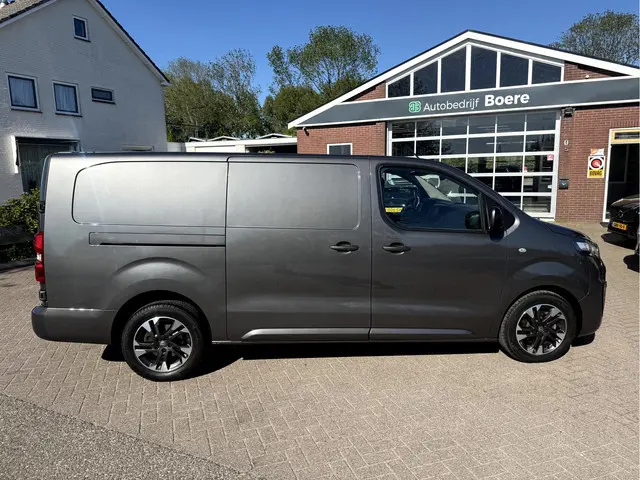 Opel Vivaro 2.0 CDTI 145PK L3H1 Innovation 17''Lmv, Camera