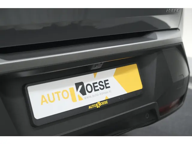 Peugeot 3008 1.2 Hybrid 136 GT | Pack Winter | Camera | Adaptieve Cruise Control | Elektrische Koffe...