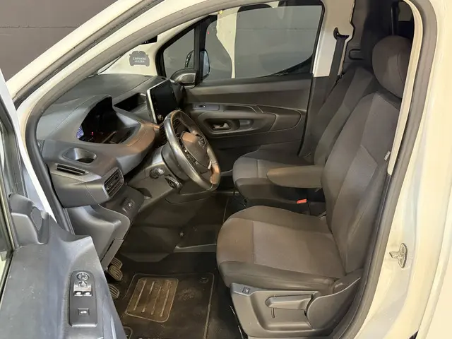 Peugeot Partner L2 1.5 BlueHDI Asphalt Long | 1e eigenaar | Camera | Apple Carplay | Keyless | 2x Sc...