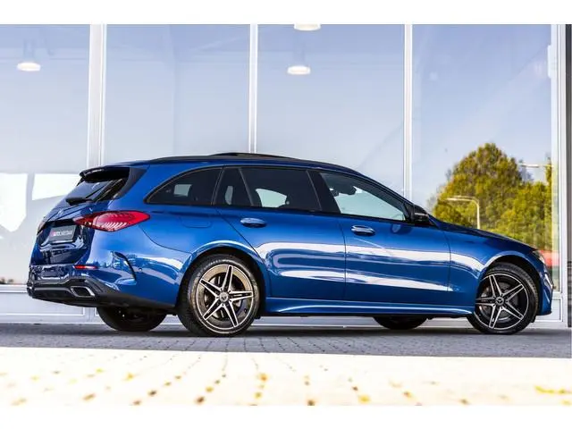 Mercedes-Benz C-klasse Estate 300 e AMG Line | SOH 93% | Pano | Burmester