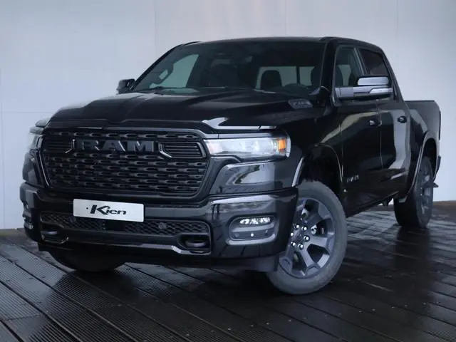 Dodge Ram 1500 3.0 Crew Cab Bighorn Night Edition | Groot navi | Adaptive CC |