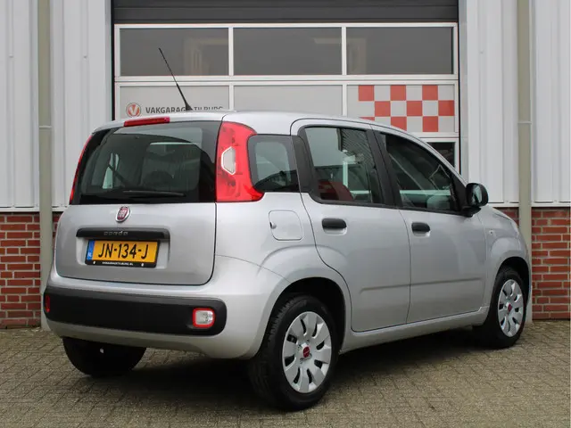 Fiat Panda 0.9 TwinAir Edizione Cool /AIRCO/CV/Elek. ramen/ISOFIX/Dagrijverlichting/START+STOP/12V/N...