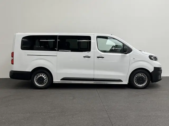 Toyota pro-ace