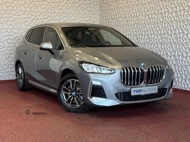 BMW 2-serie Active Tourer 230E TREKHAAK LED ELEK.KLEP CAMERA  M-SPORT AWD 4X4 4WD M-Sportpakket  PHE...