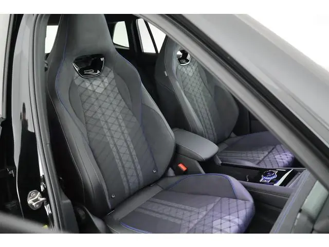 Volkswagen Tiguan 1.5 272pk eHybrid R-Line Edition Black Style Trekhaak 360Camera Keyless Massage Vi...