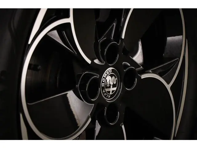 Alfa Romeo Junior