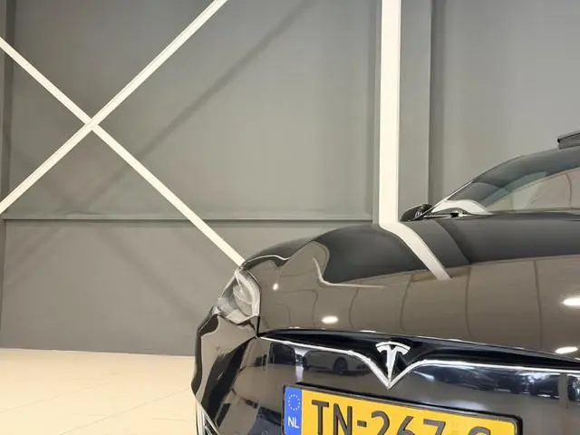 Tesla Model S 75D Base | Panorama dak | SOH 84% | Leder |