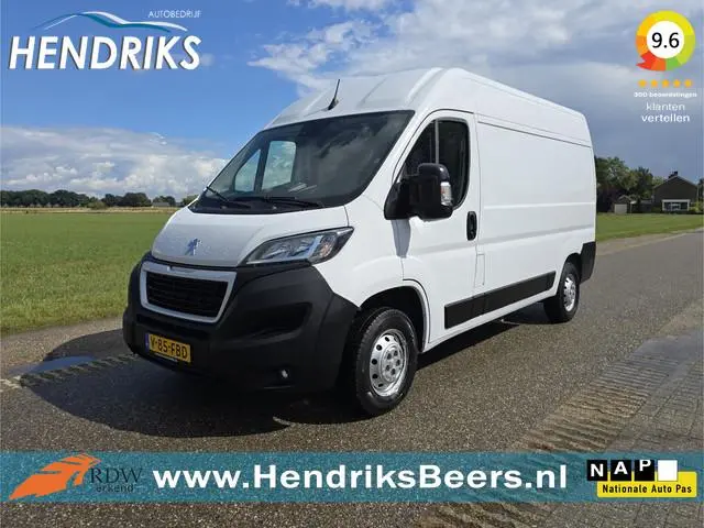 Peugeot Boxer 330 2.2 BlueHDi L2 H2 - 120 Pk - Euro 6 - Navi - ParkeerCamera - Airco - Cruise Contro...