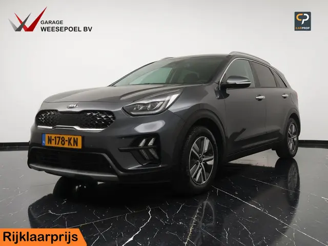 Kia Niro 1.6 GDi Hybrid DynamicPlusLine - Navigatie - Camera - Lederen bekleding - Stoel- en stuurve...