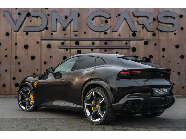 Ferrari Purosangue