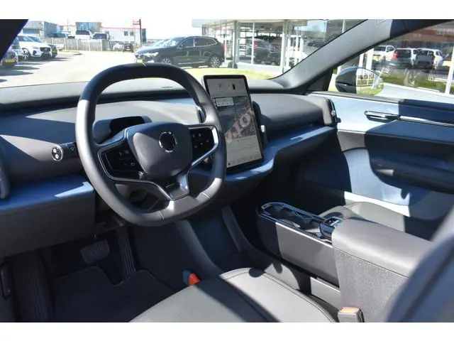 Volvo EX30