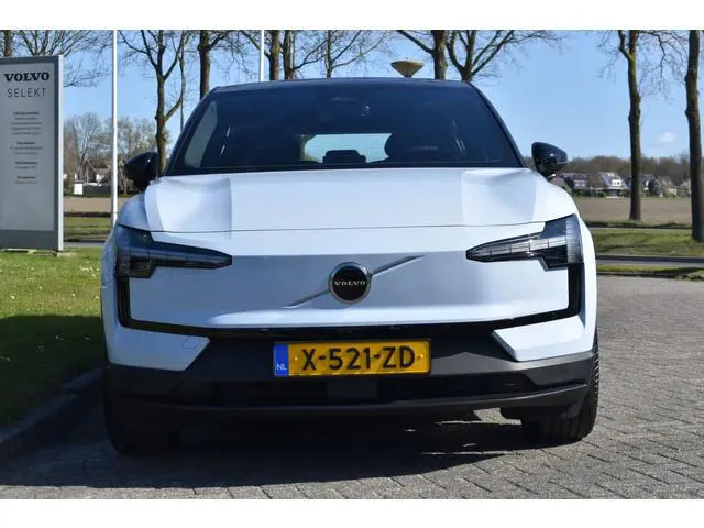 Volvo EX30