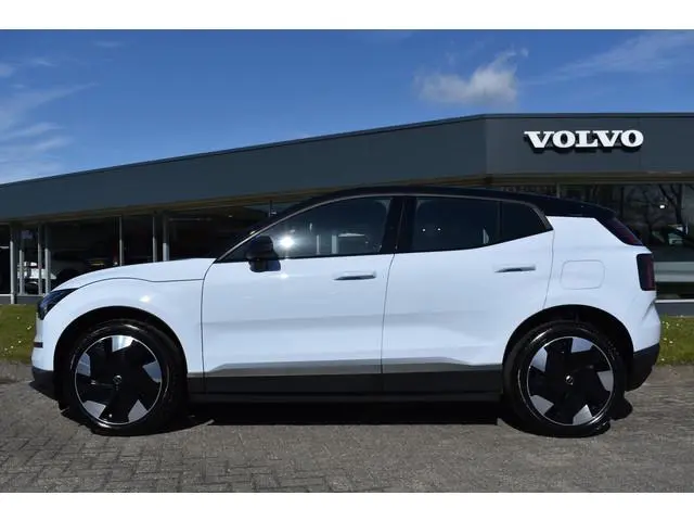 Volvo EX30