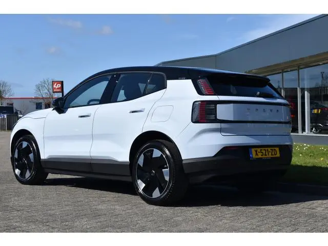 Volvo EX30