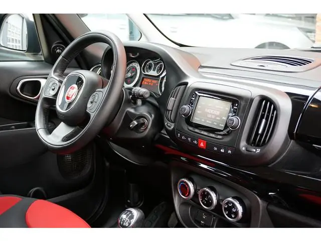 Fiat 500 L 0.9 TwinAir Easy Eco Two-Tone + NAVI / SENSOREN / TREKHAAK / 17''