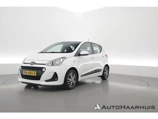 Hyundai i10 1.0i Go! | Rijklaar! | Orig. NL | Trekhaak | Cruise | Nav+App.connect | Climate | Blueto...