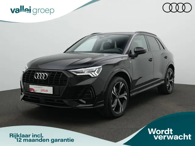 Audi Q3 45 TFSI e 245 pk S-Line | 360 Camera | Matrix LED | Stoelverwarming | Adaptive Cruise | Navi...