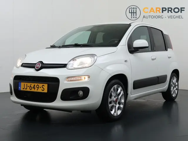Fiat Panda 0.9 TwinAir Lounge Nieuwe APK | Turbo | Automaat | Parkeersensoren | Climate control |  N...