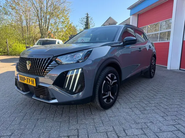 Peugeot 2008 1.2 PureTech 130 PK | Allure |