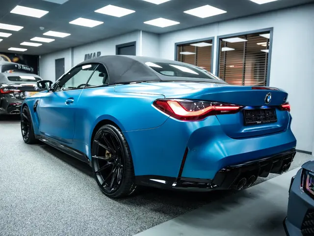 BMW M4