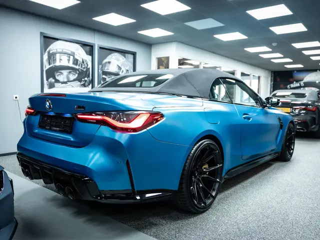 BMW M4