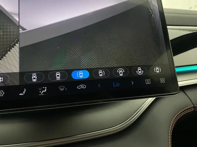 BYD SEAL U