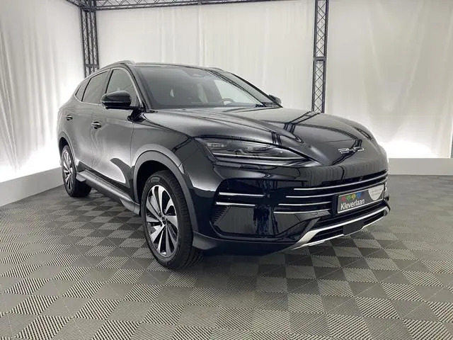 BYD SEAL U