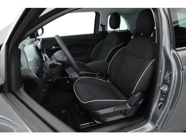 Fiat 500 42 kWh | SOH 95 % | Navi by App | Camera | Apple CarPlay | Stoelverw. | Keyless | Dodehoekd...