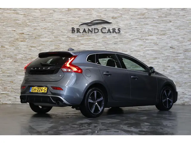 Volvo V40 2.0 T4 Business Sport | 2X R Design | Navi | NAP | NL AUTO |