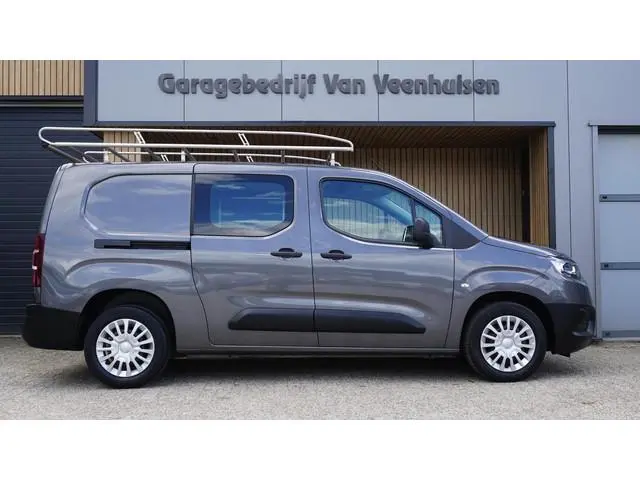 Toyota pro-ace
